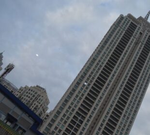 Apartemen (Foto: Sandiyu Nuryono)