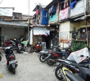 Kampung Kumuh Manggarai, salah satu lokasi sayembara penataan kumuh IAP DKI Jakarta (Foto: ADH)