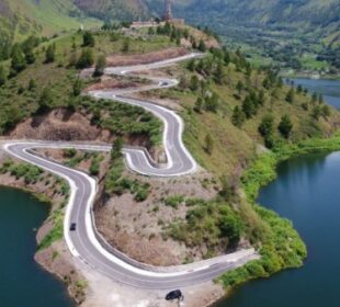 Jalan kelok wisata rohani patung yesus (Foto: Dok PUPR)